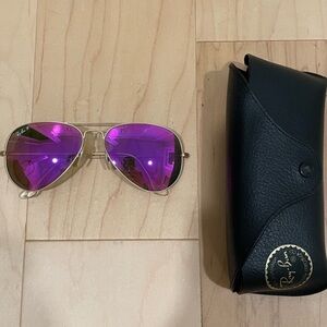 Ray-Ban Polarized Gold Aviator Sunglasses with Pink Mirrored Lenses